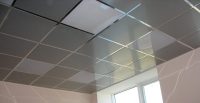 1188 Кассетный алюминиевый подвесной потолок: преимущества и недостатки