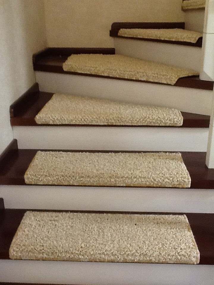 Какие ковролиновые накладки подходят для лестничных ступеней
